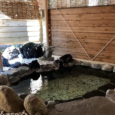 ホテル ペンション蘭峰 富士河口湖町 エクステリア 写真