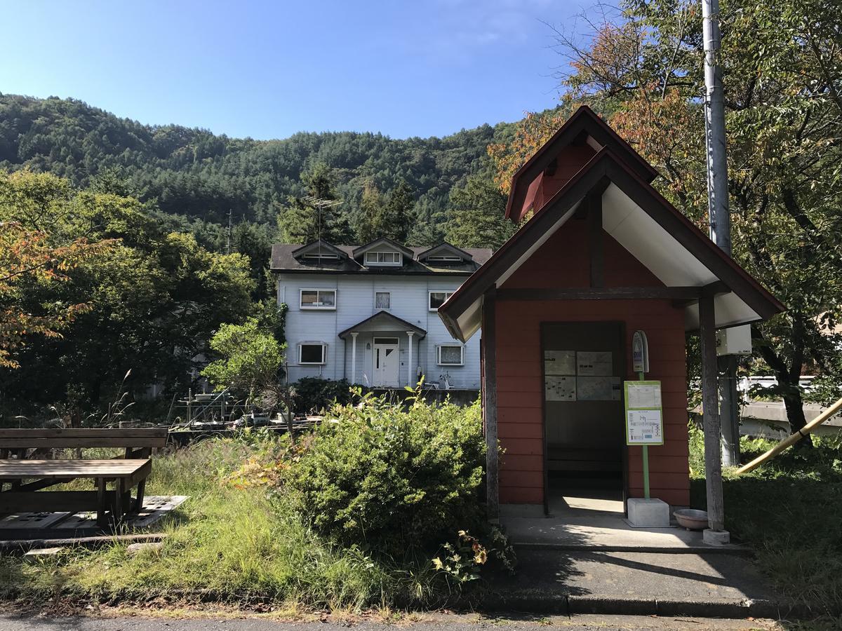 ホテル ペンション蘭峰 富士河口湖町 エクステリア 写真